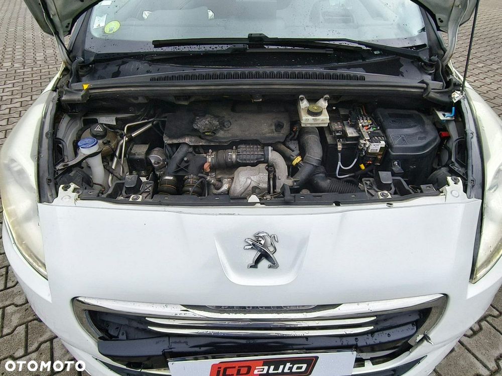 Peugeot 5008 - 13