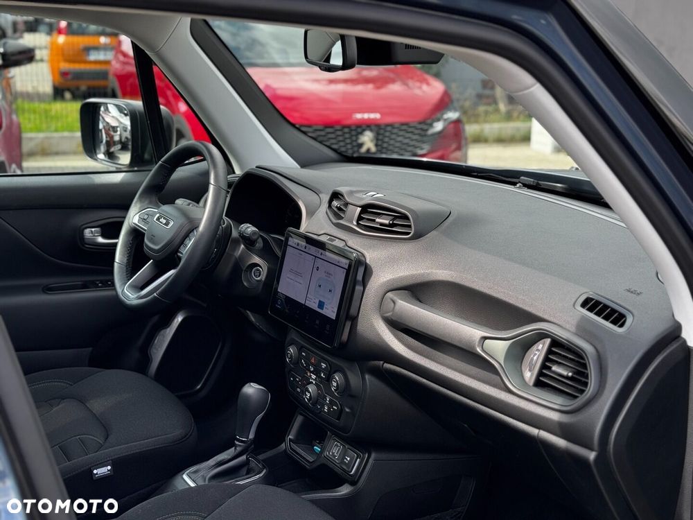 Jeep Renegade - 13