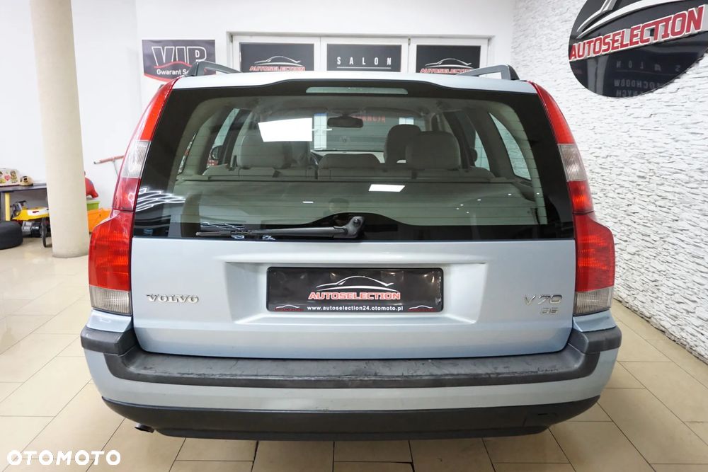 Volvo V70 D5 Comfort - 5
