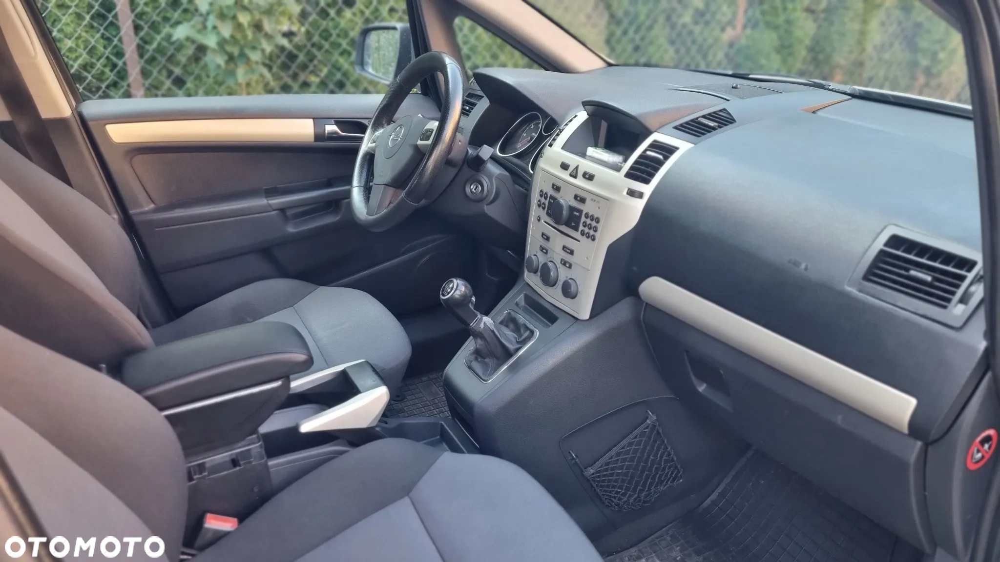 Opel Zafira - 6