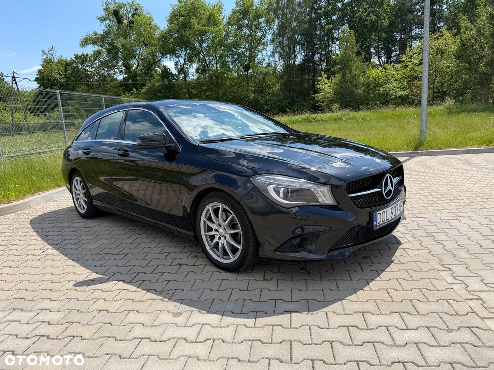 Mercedes-Benz CLA 180 Peak Edition - 9