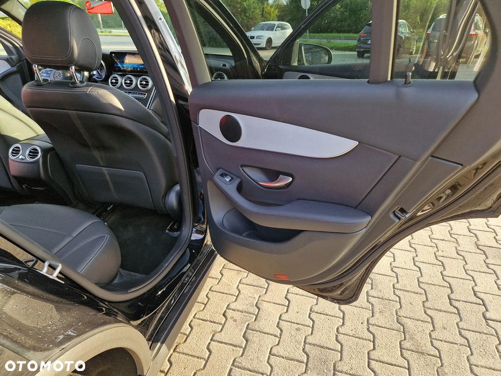 Mercedes-Benz GLC 300 4Matic 9G-TRONIC - 16