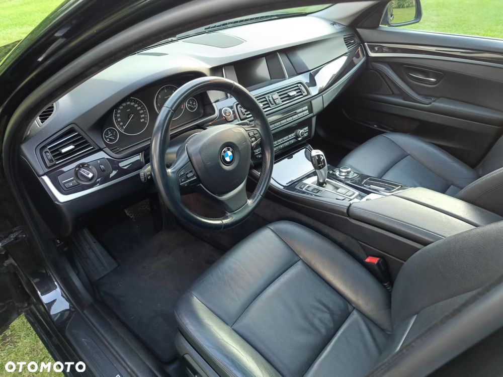 BMW Seria 5 518d - 9