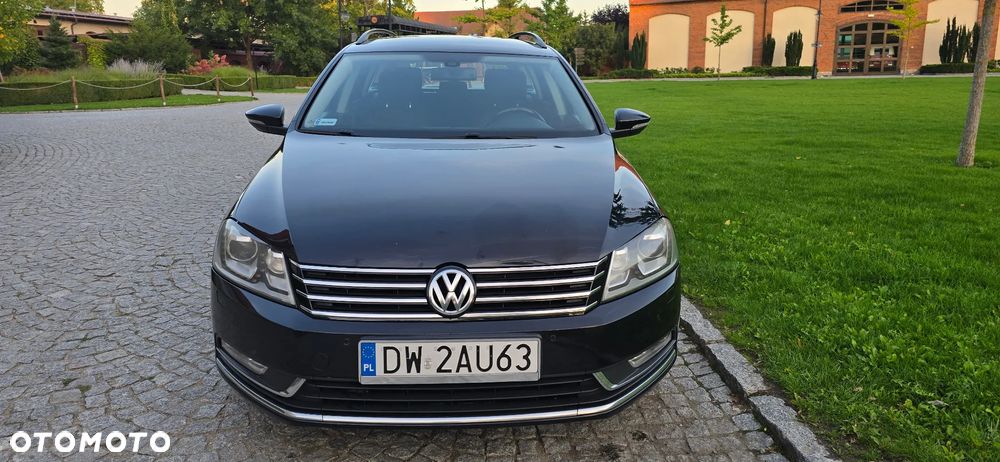 Volkswagen Passat 2.0 TDI Comfortline DSG - 8