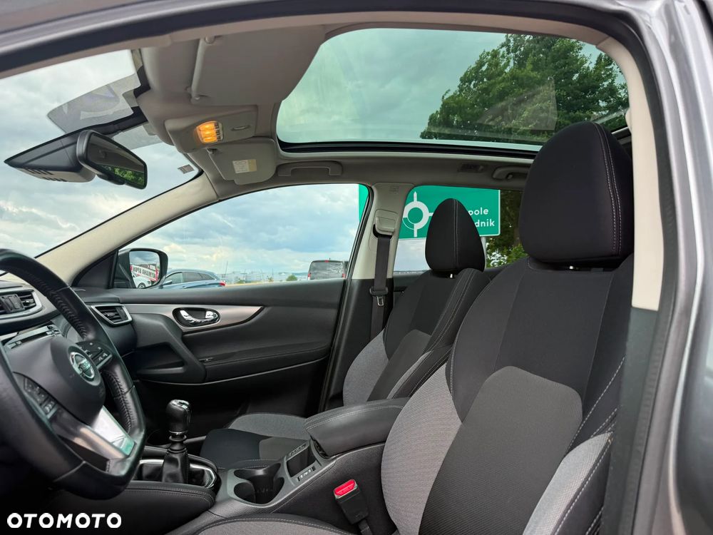 Nissan Qashqai 1.6 DCi ALL-MODE 4x4i ACENTA - 14