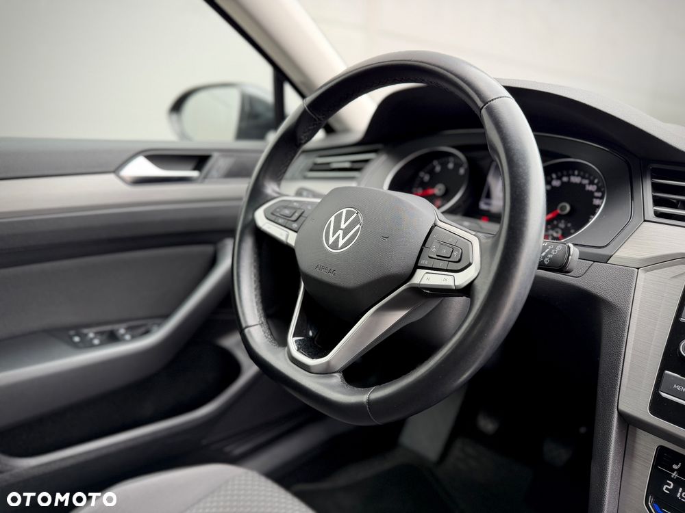Volkswagen Passat 1.5 TSI EVO Business - 38