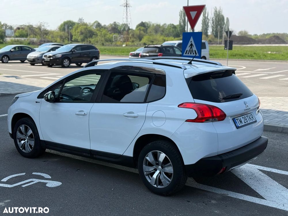 Peugeot 2008 PureTech 82 Active - 4