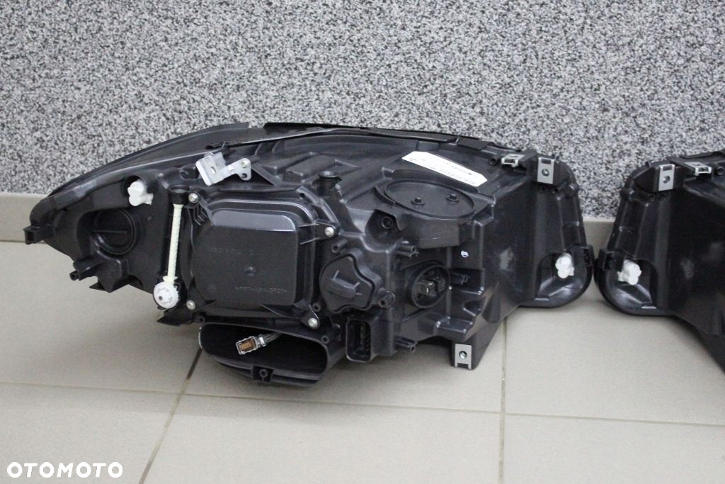 BMW 5 F10 F11 LIFT LCI BI-XENON NIE Sk LAMPY PRZÓD - 9
