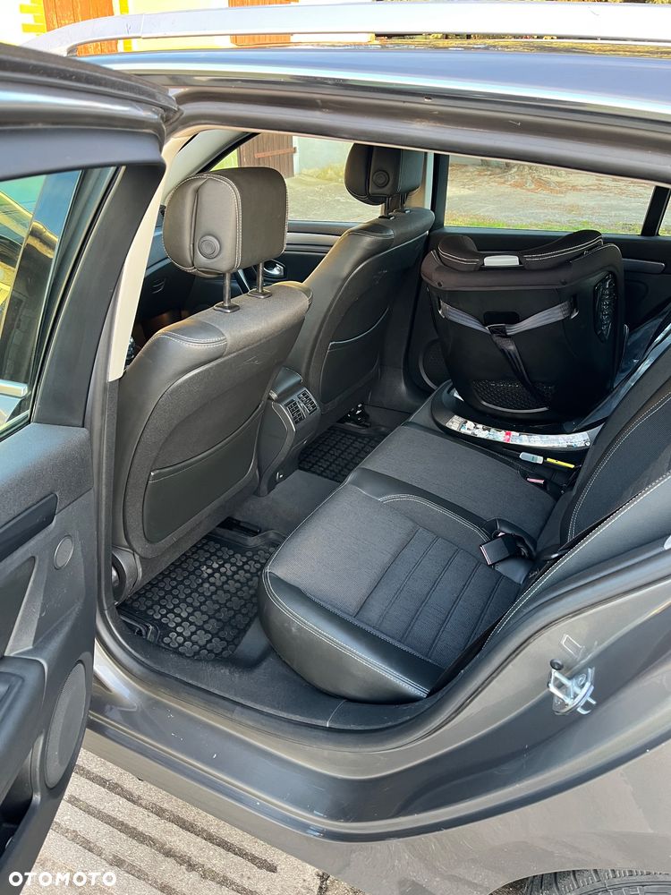 Renault Laguna 2.0 dCi FAP Exception - 10