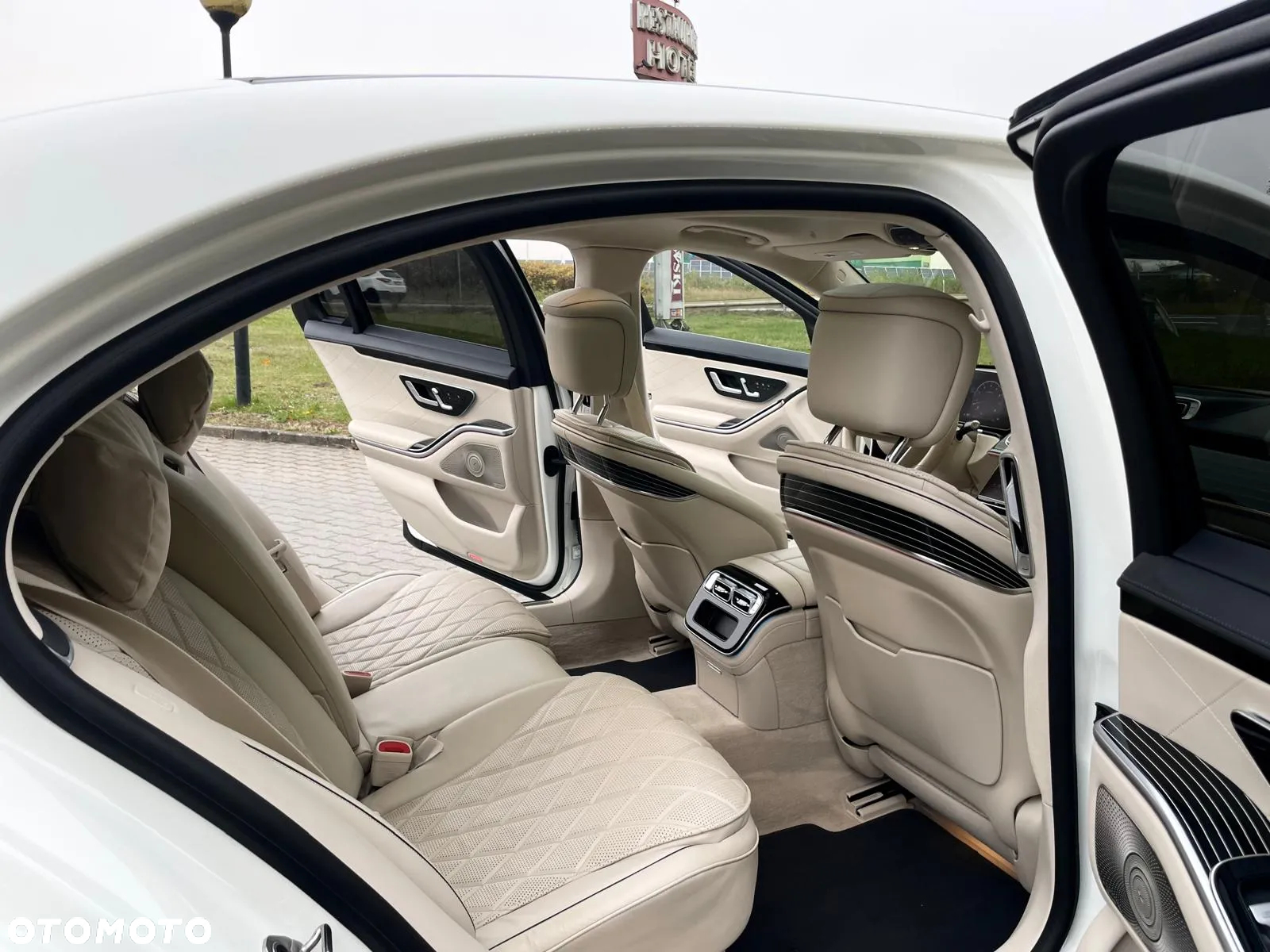 Mercedes-Benz Klasa S 580 4Matic L 9G-TRONIC - 10