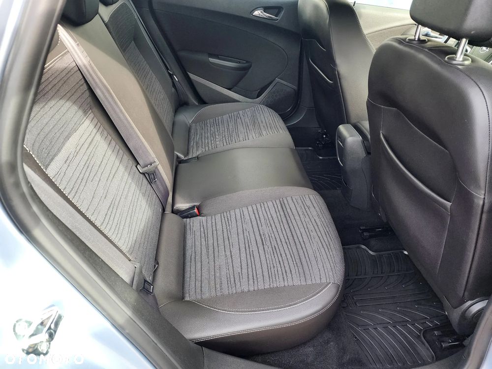 Opel Astra 1.4 Turbo Style - 29