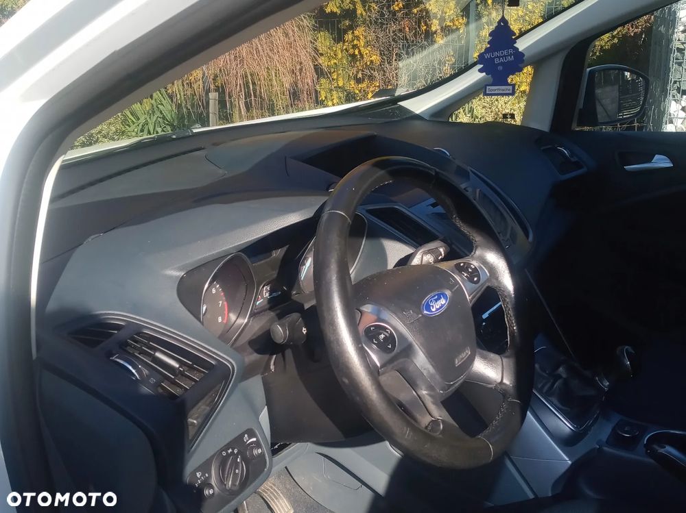 Ford C-MAX - 12