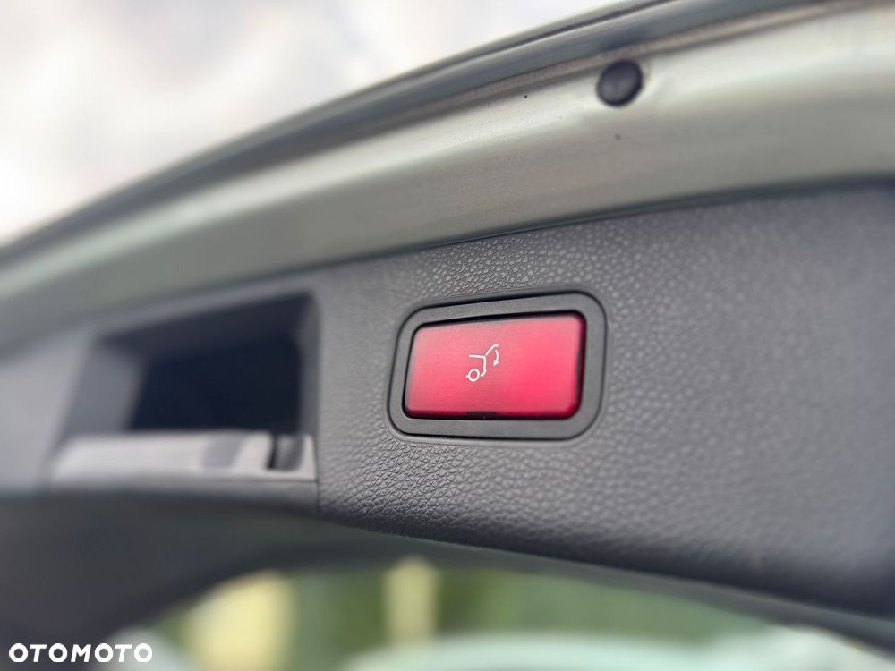 Mercedes-Benz GLK 350 4Matic 7G-TRONIC SPORT EDITION - 18