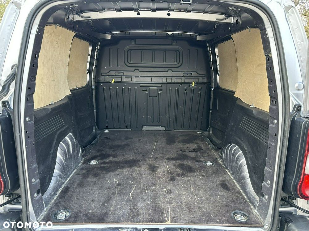 Peugeot Partner - 11