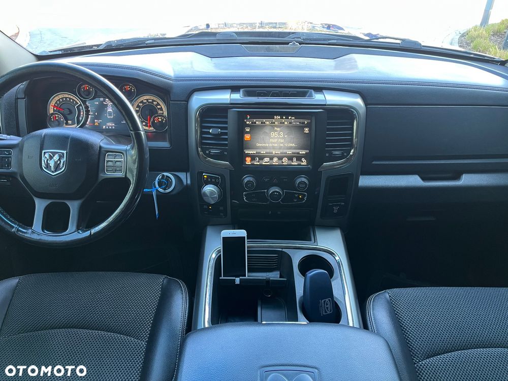Dodge RAM - 16