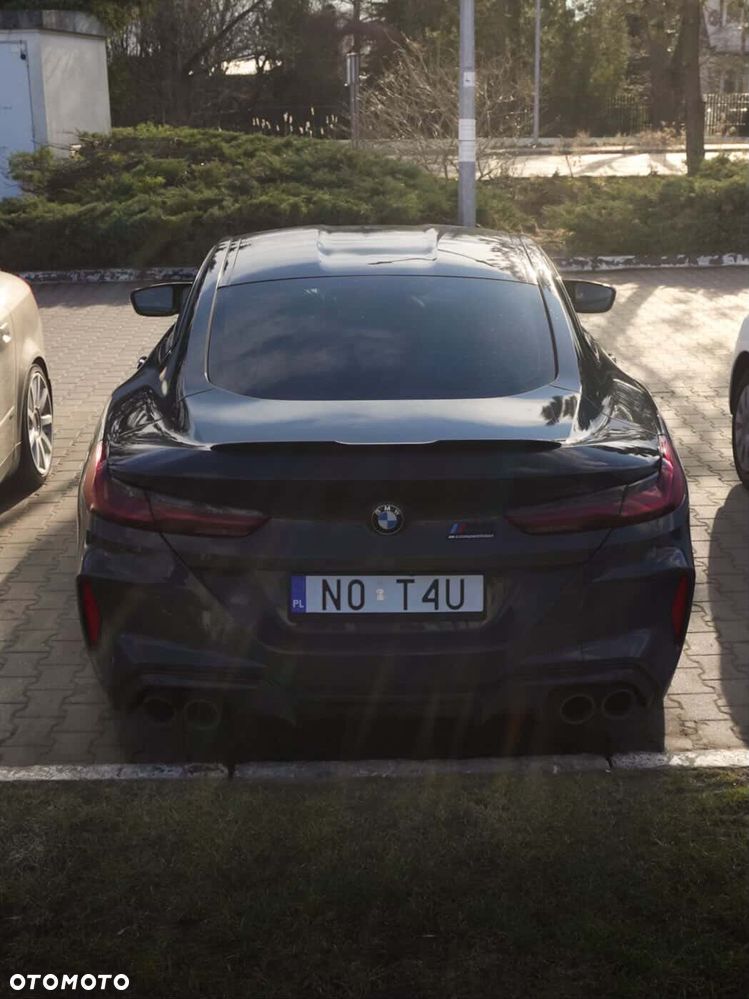BMW M8 - 8