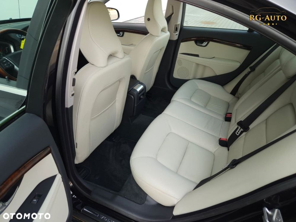 Volvo S80 - 29