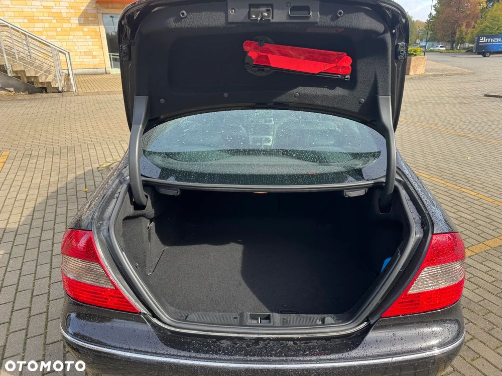 Mercedes-Benz CLK - 14