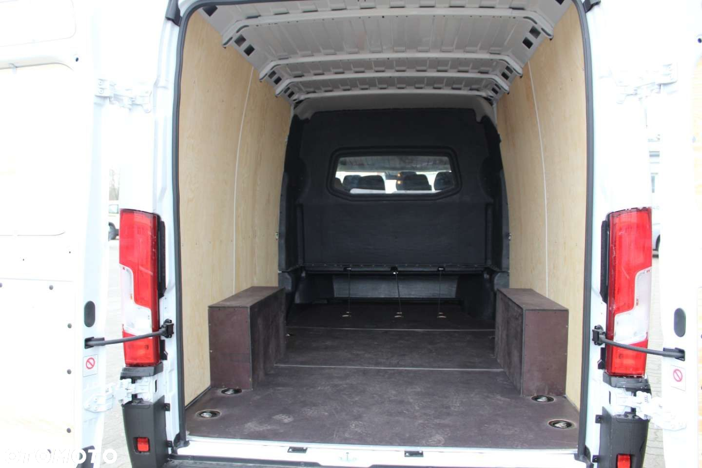 Peugeot Boxer Furgon Brygadowy - 15
