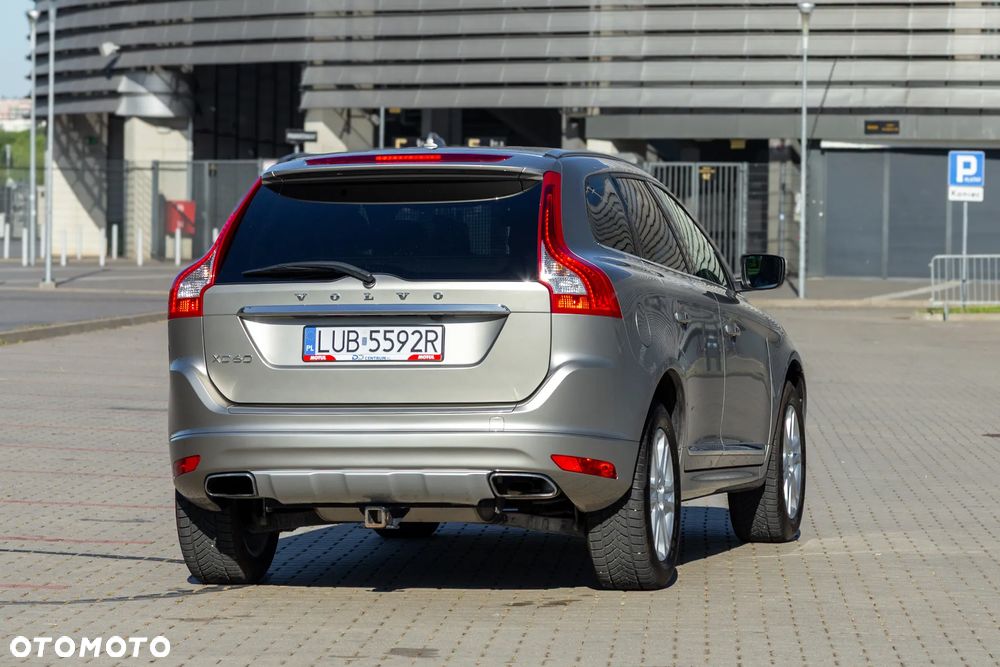 Volvo XC 60 - 16