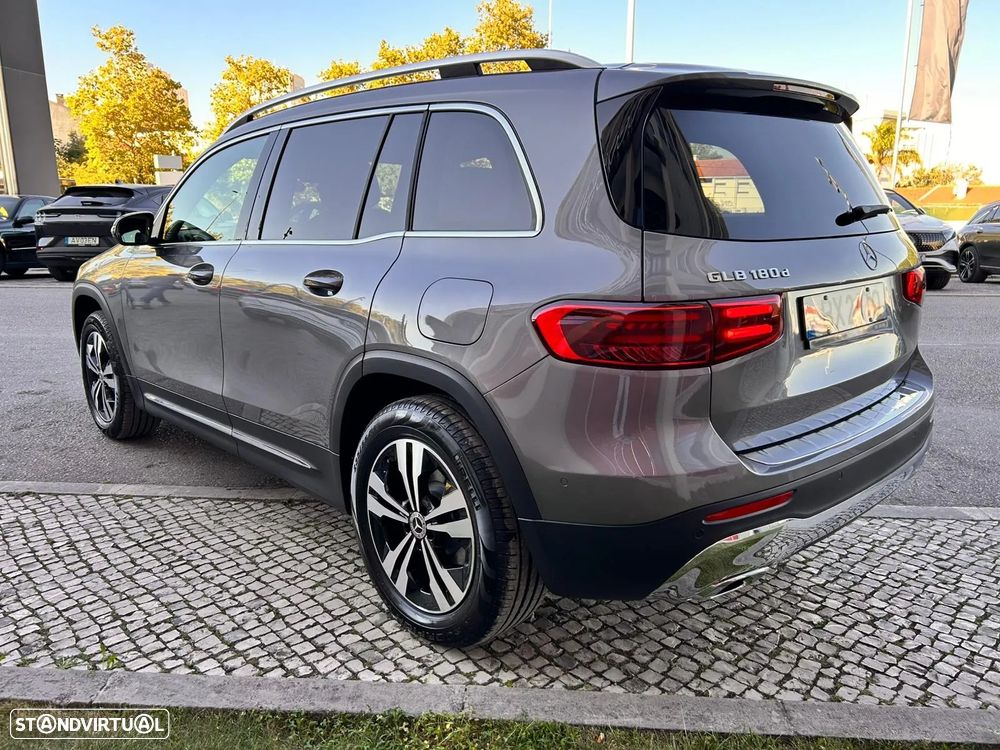 Mercedes-Benz GLB 180 d 8G-DCT Progressive Advanced - 3