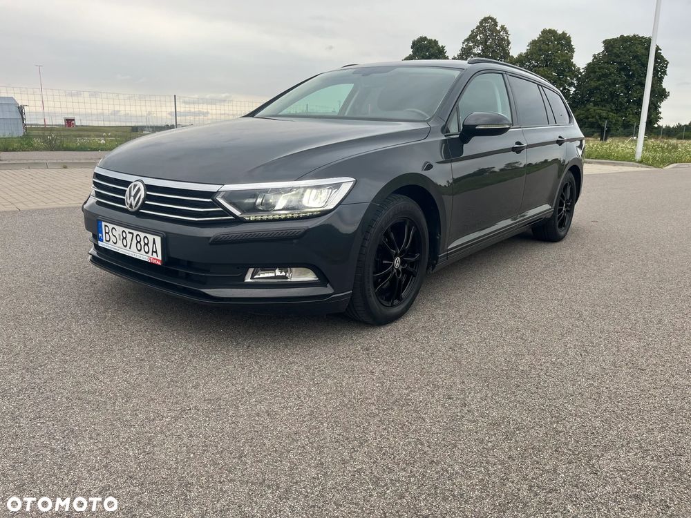Volkswagen Passat 1.6 TDI BMT Comfortline - 3