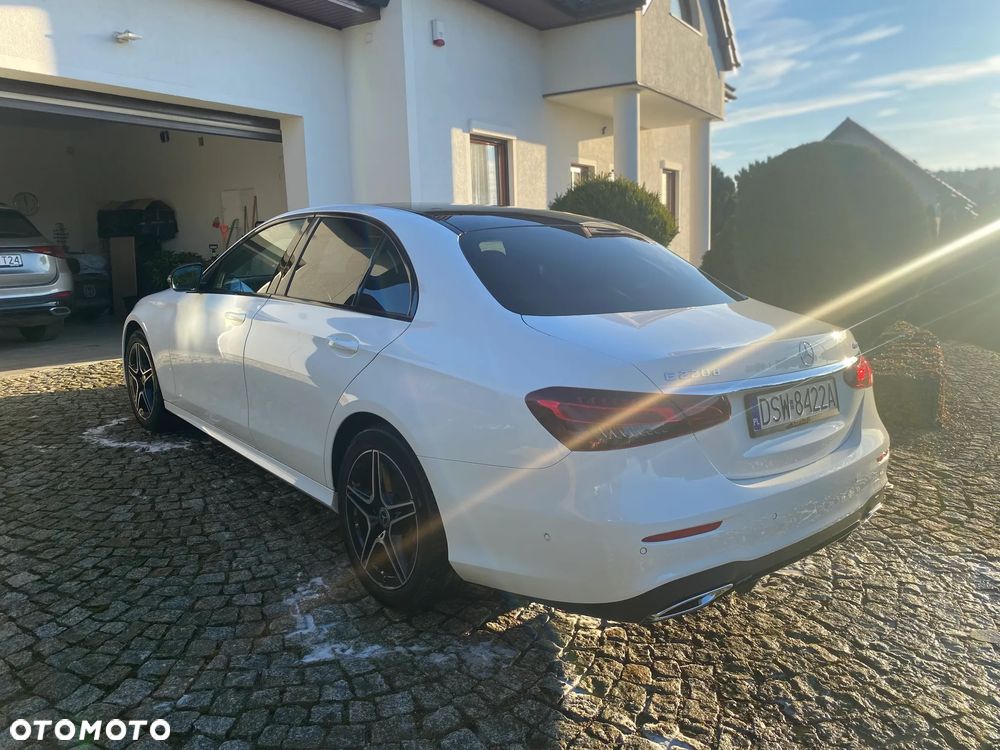 Mercedes-Benz Klasa E 220 d 4-Matic AMG - 22
