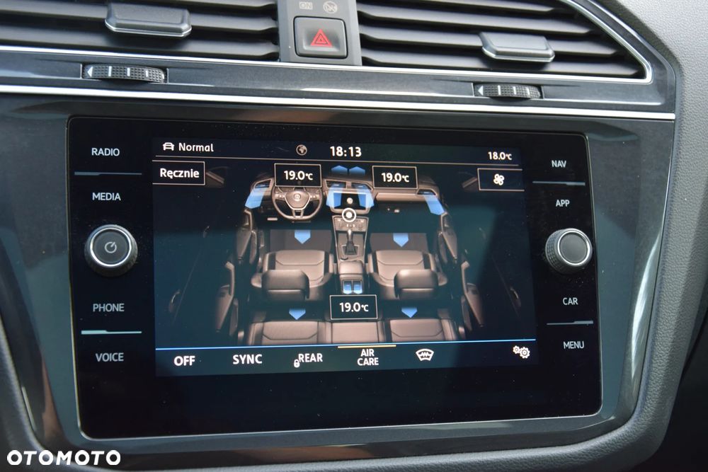 Volkswagen Tiguan Allspace 2.0 TDI R-Line DSG - 28
