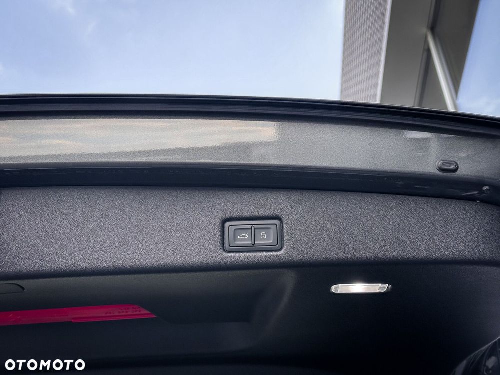 Audi Q5 Sportback - 10