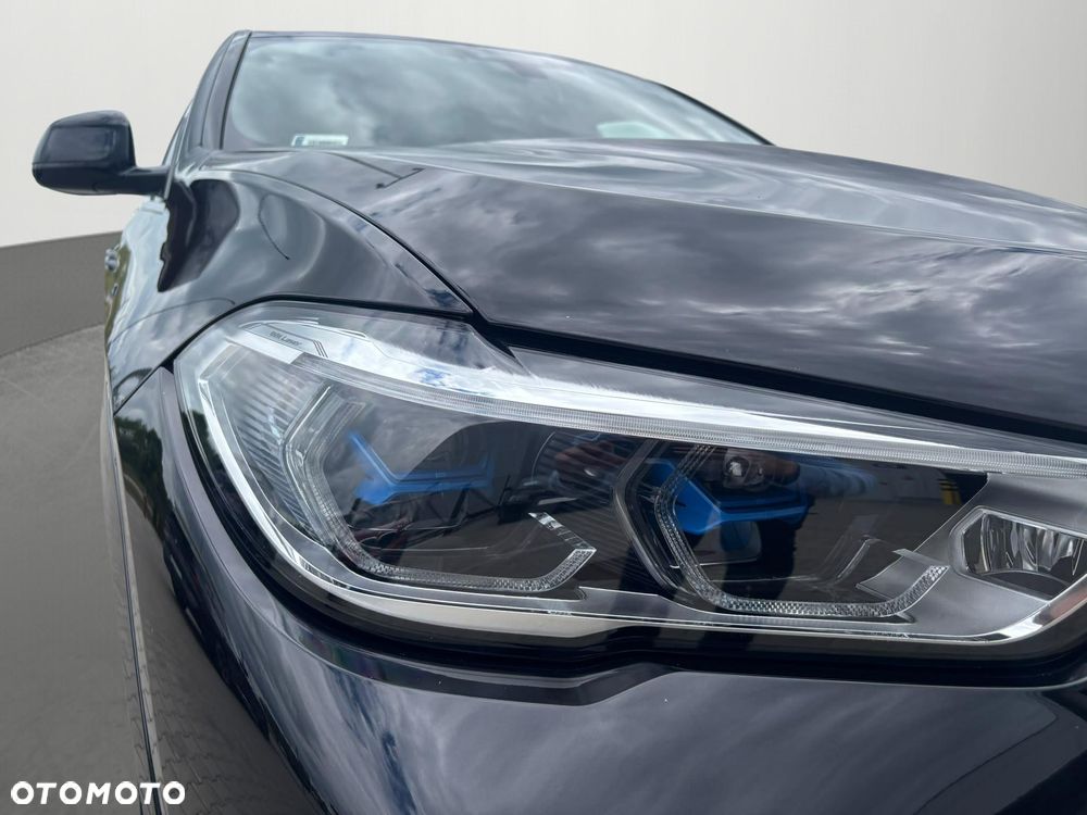 BMW X6 - 11
