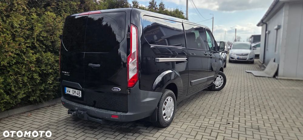 Ford TRANSIT CUSTOM - 13