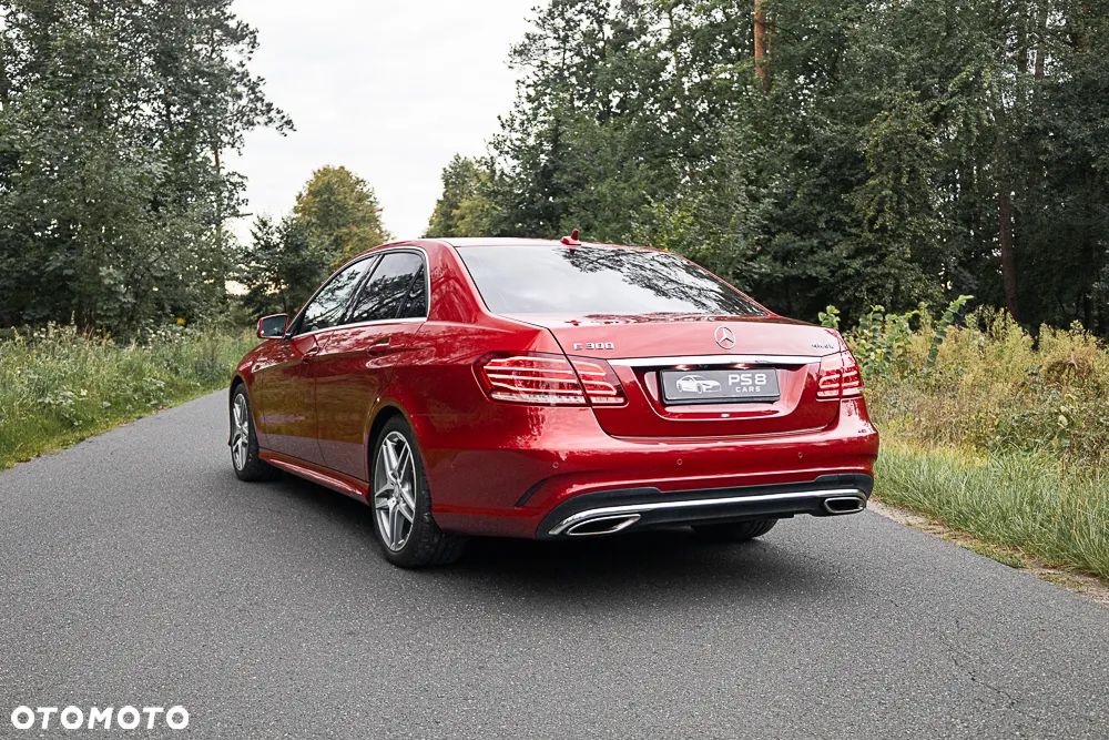 Mercedes-Benz E-Class 2015 photo 5