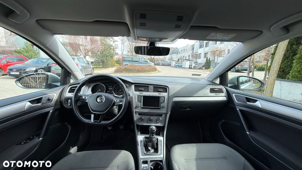 Volkswagen Golf 1.4 TSI BMT Comfortline - 9