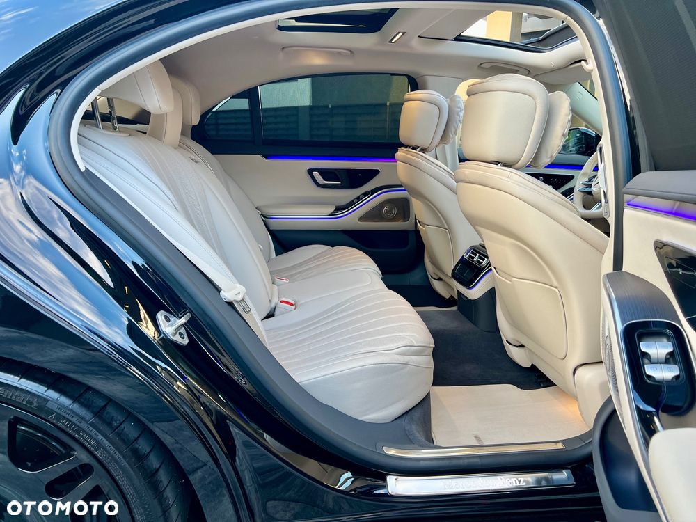 Mercedes-Benz Klasa S 350 d 4-Matic L 9G-TRONIC - 17