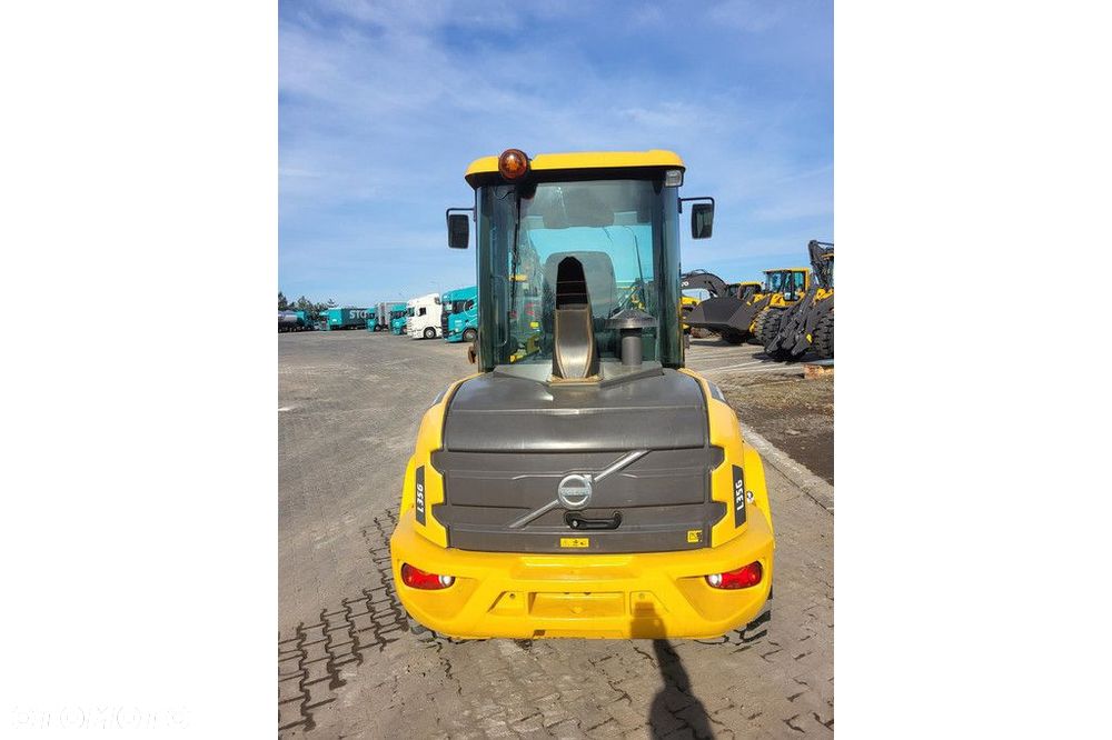 Volvo L35G - 7