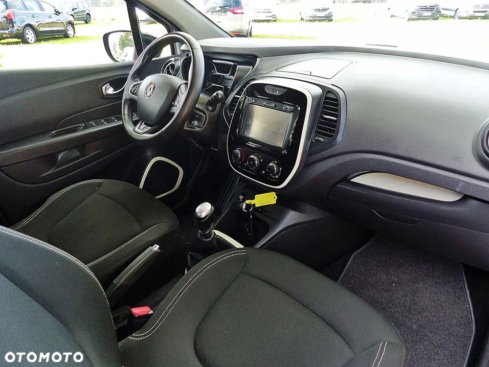 Renault Captur ENERGY TCe 120 Elysee - 24