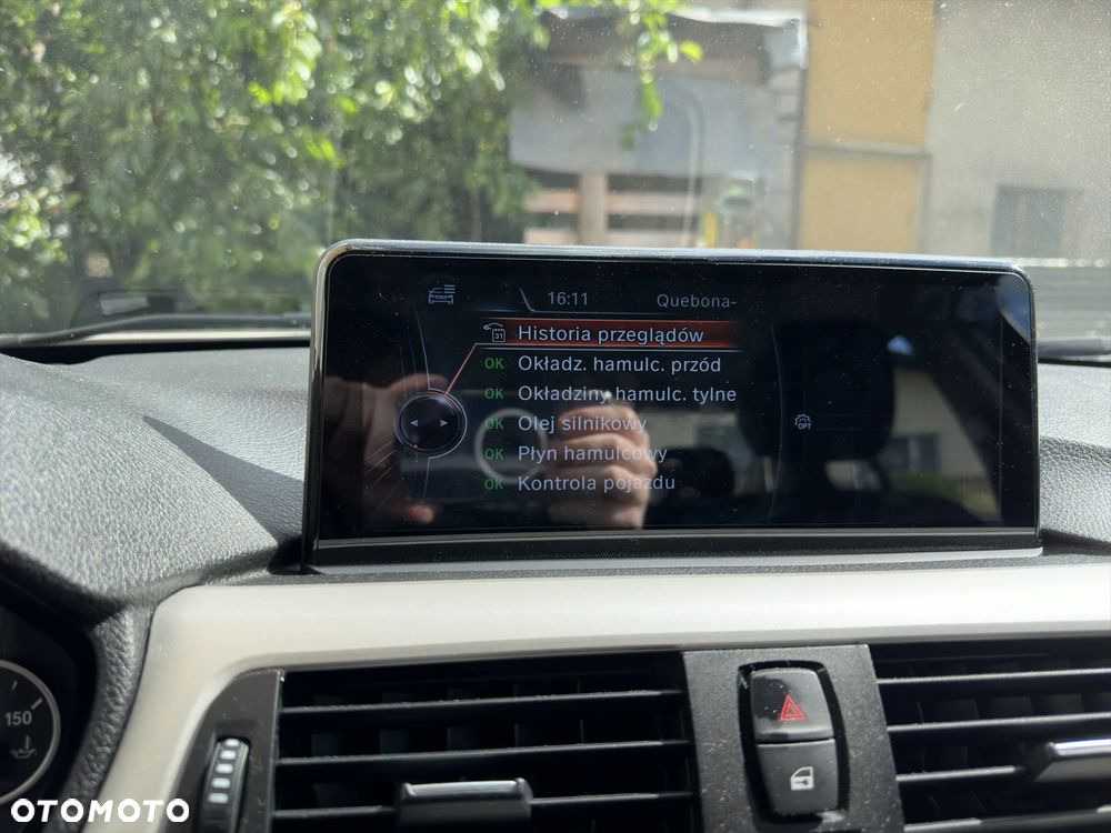 BMW Seria 3 335d xDrive - 23