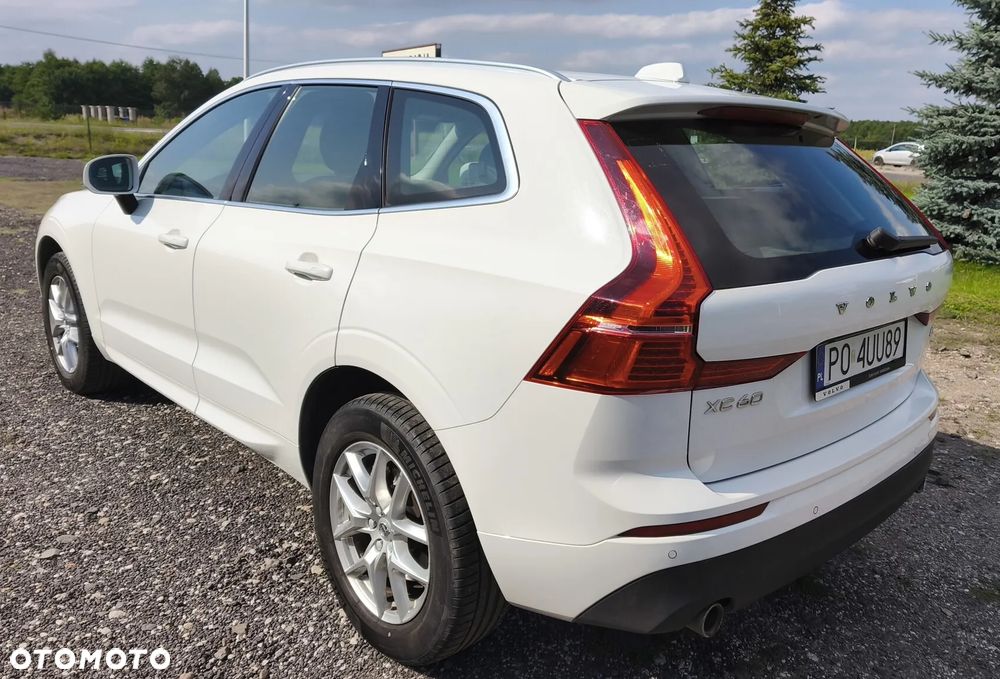Volvo XC 60 B4 B Momentum Pro - 16