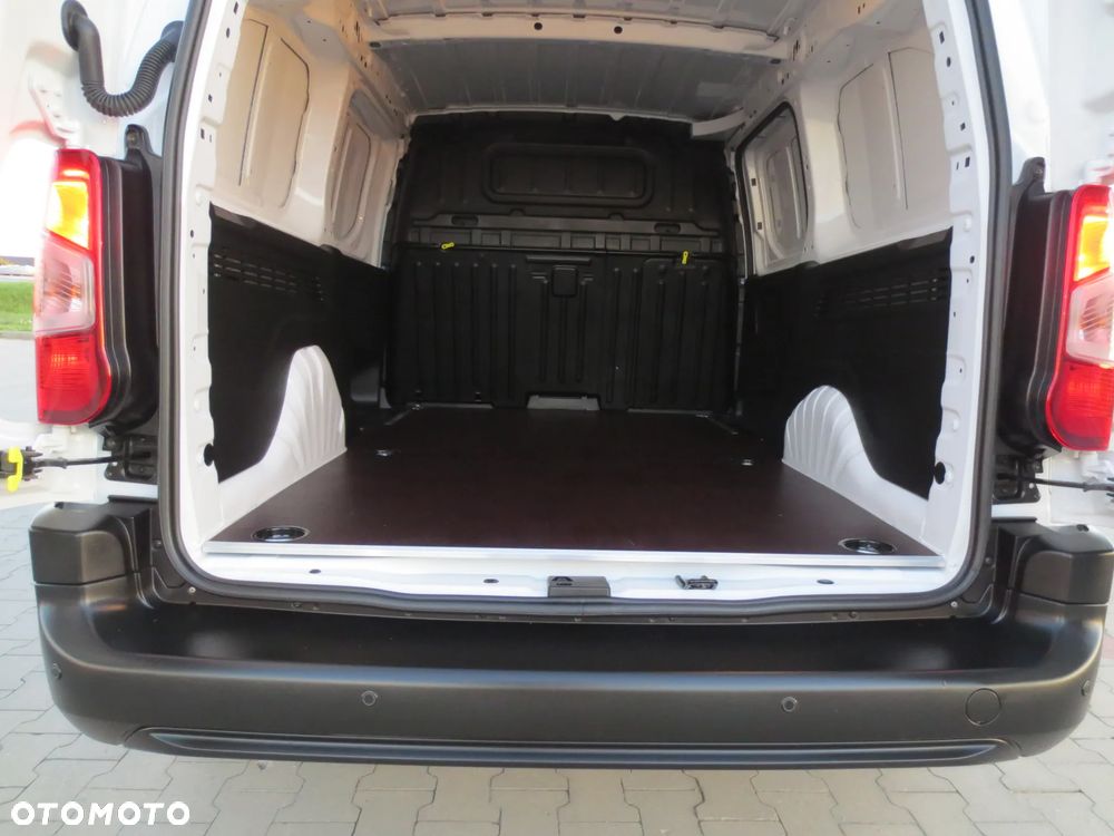 Opel COMBO SALON POLSKA ORYGINAŁ LAKIER i BARDZO NISKI PRZEBIEG  JAK NOWY - OKAZJA !!! - 26