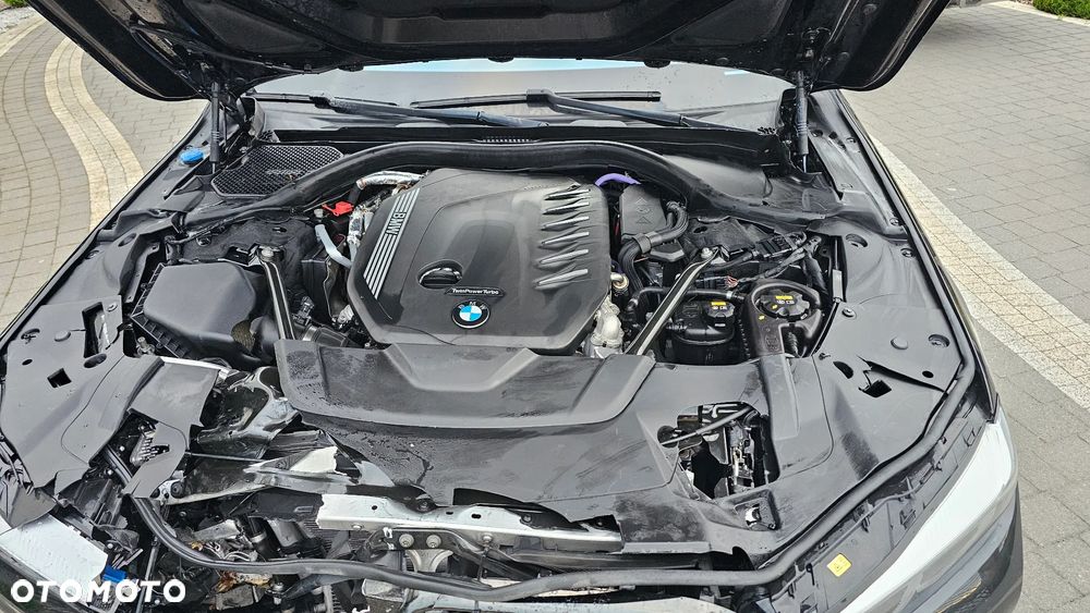 BMW Seria 7 730d xDrive mHEV sport - 30