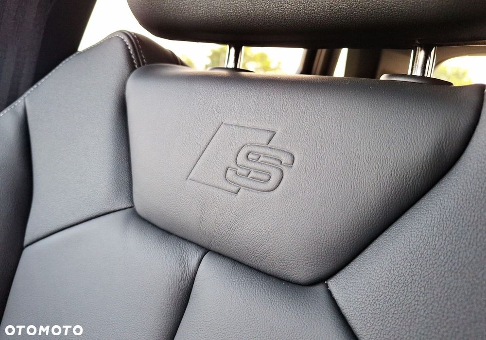 Audi Q3 40 TFSI Quattro S-Line S tronic - 13