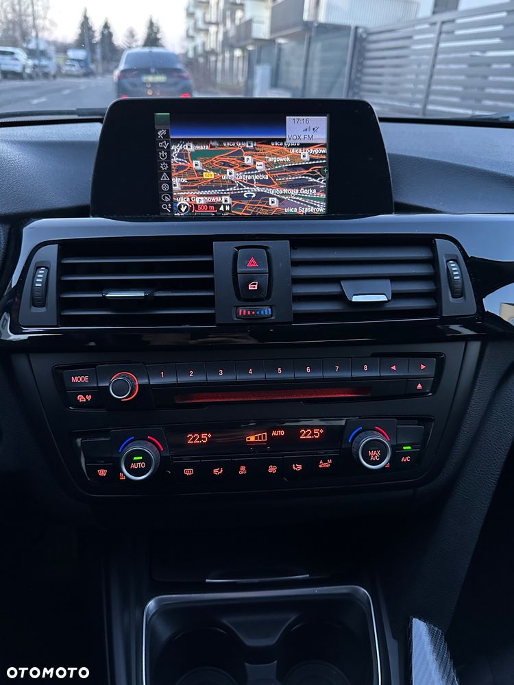 BMW Seria 3 316d - 12