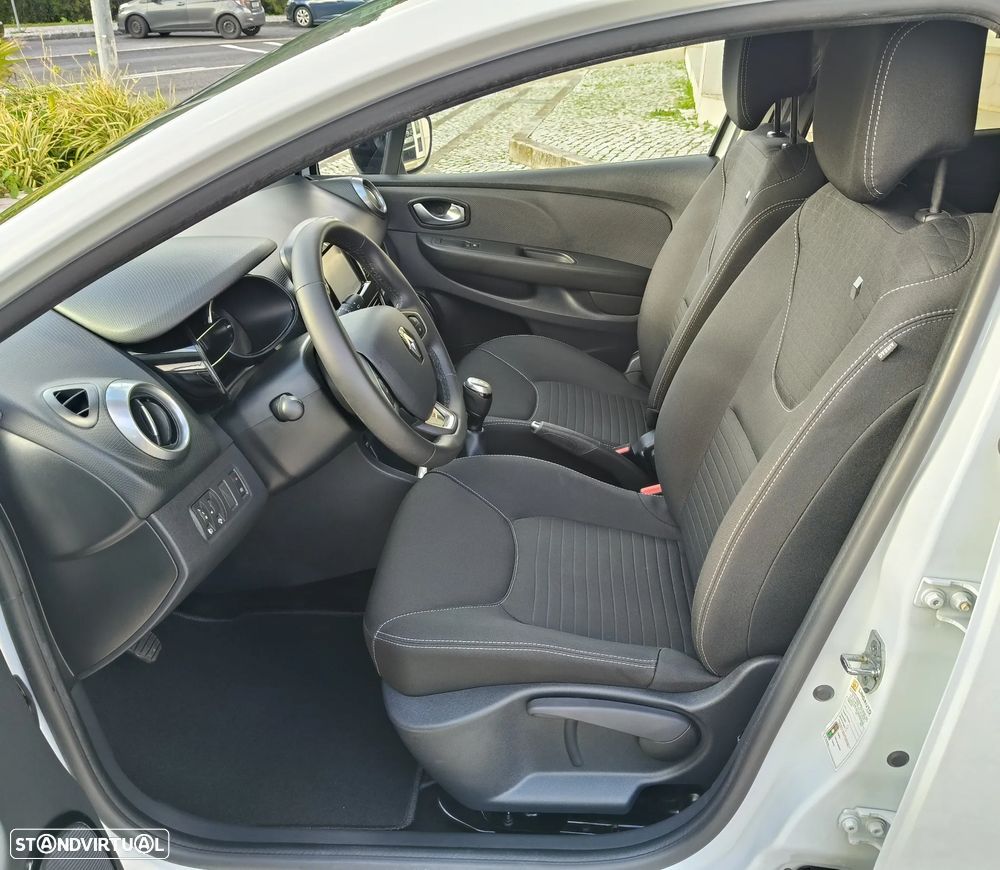 Renault Clio Sport Tourer 1.5 dCi Limited - 12