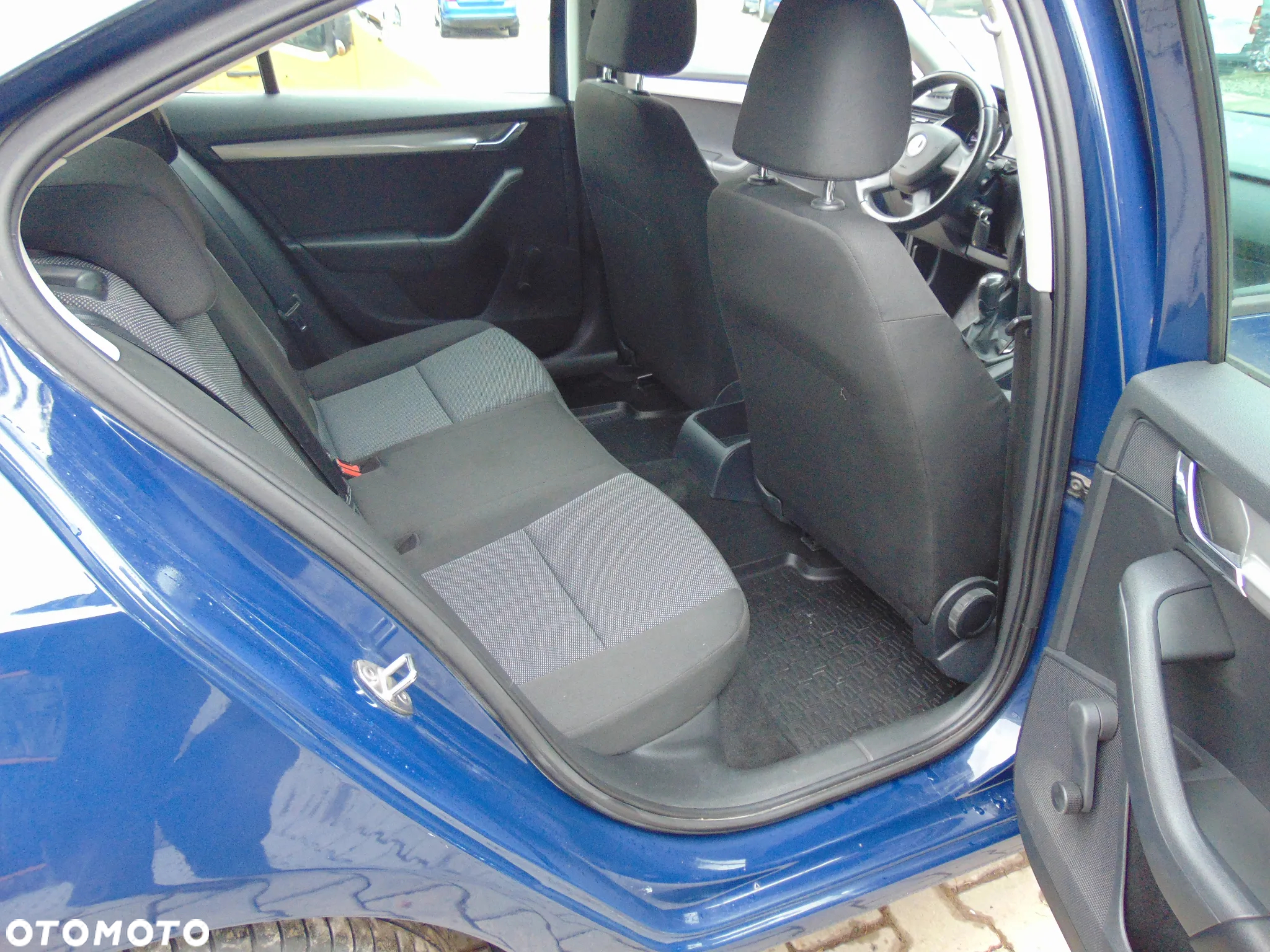 Skoda Octavia 1.6 TDI Ambiente - 5