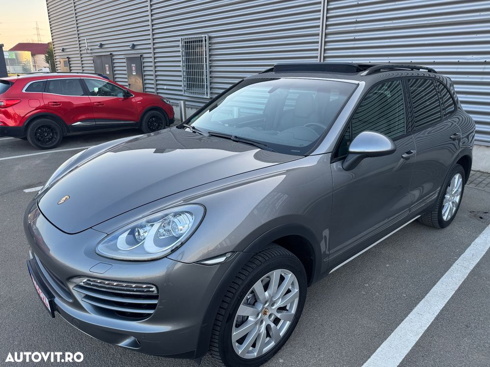 Porsche Cayenne Tiptronic S - 37