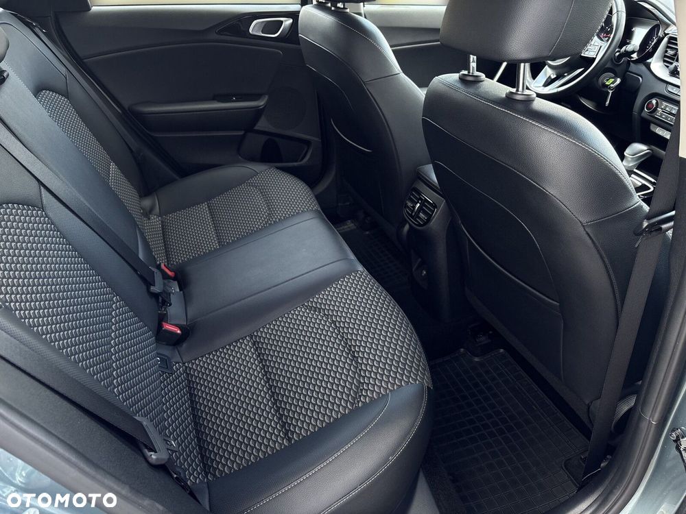 Kia Ceed 1.5 T-GDI Business Line DCT - 9
