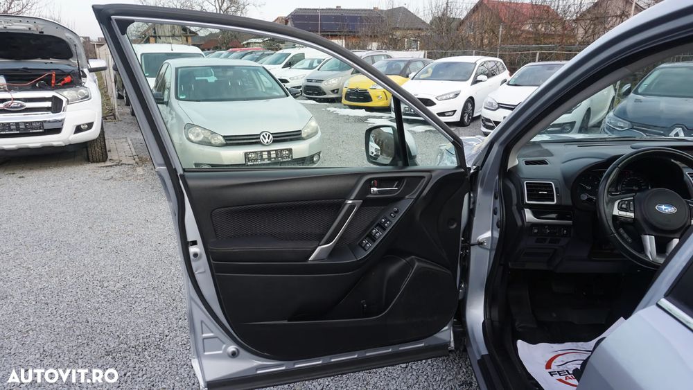 Subaru Forester 2.0D CVT Exclusive - 6