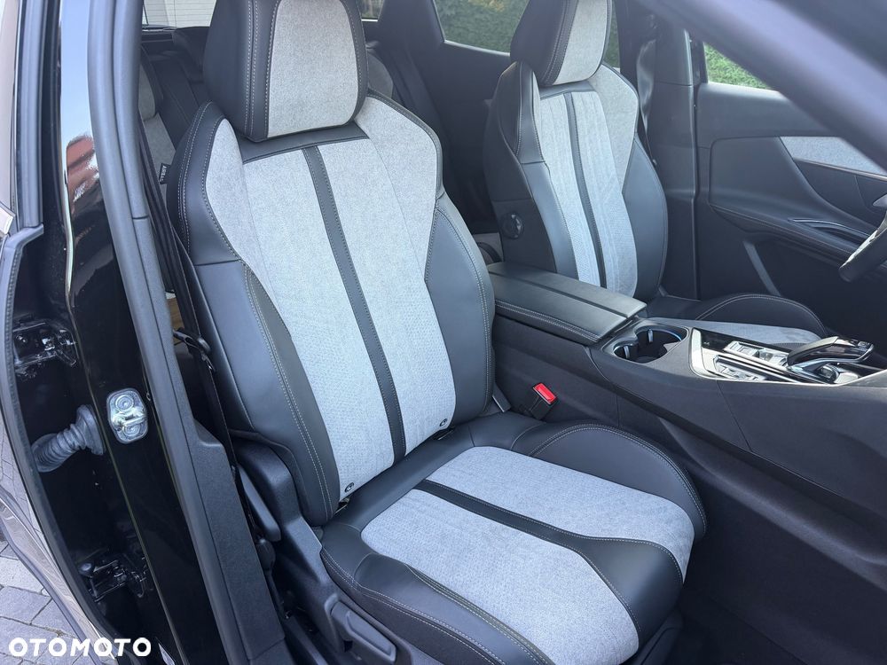 Peugeot 3008 225 e-EAT8 GT - 16