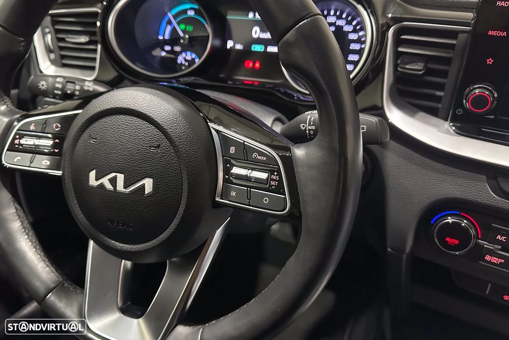 Kia XCeed 1.6 GDi PHEV Drive - 30