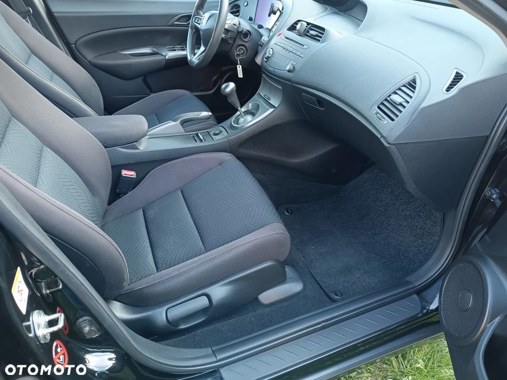 Honda Civic 1.4 Comfort - 22